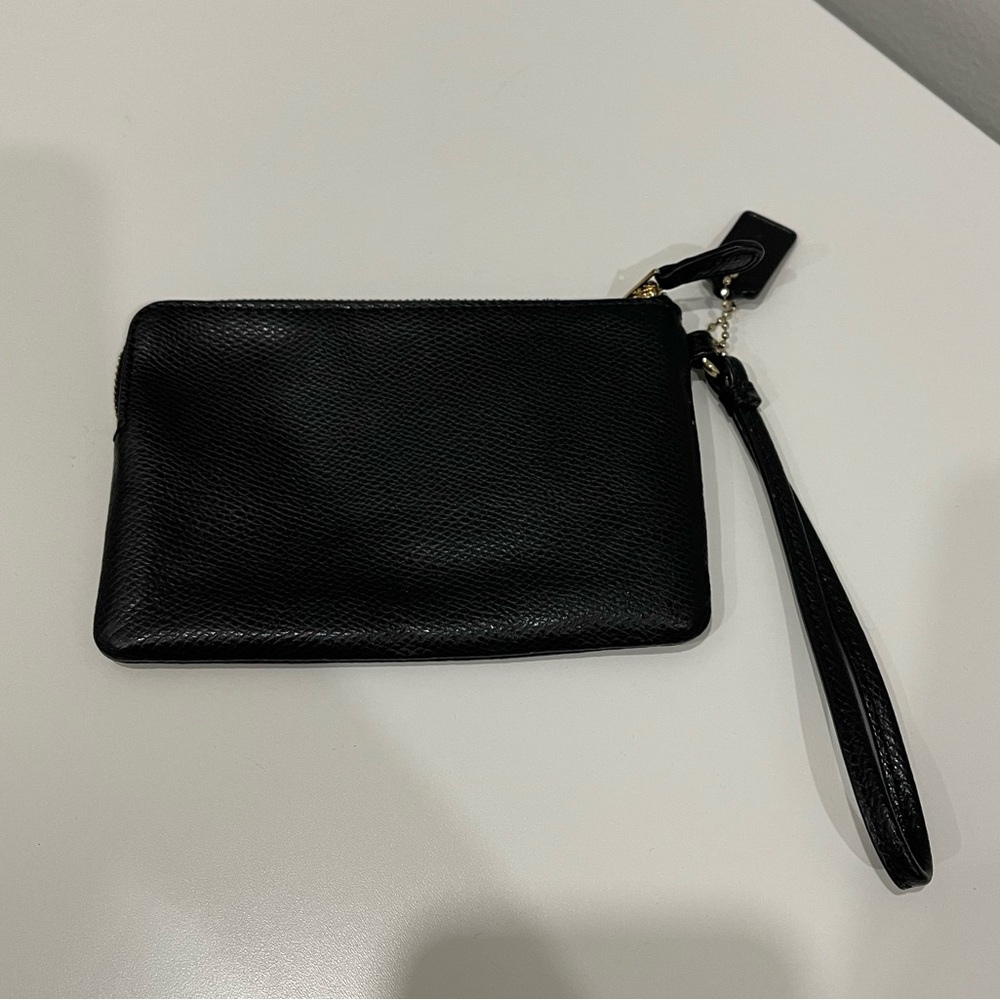 Coach wristlet - Picture 3 of 4